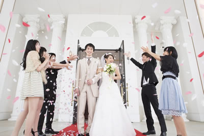 結婚祝福のイメージ画像